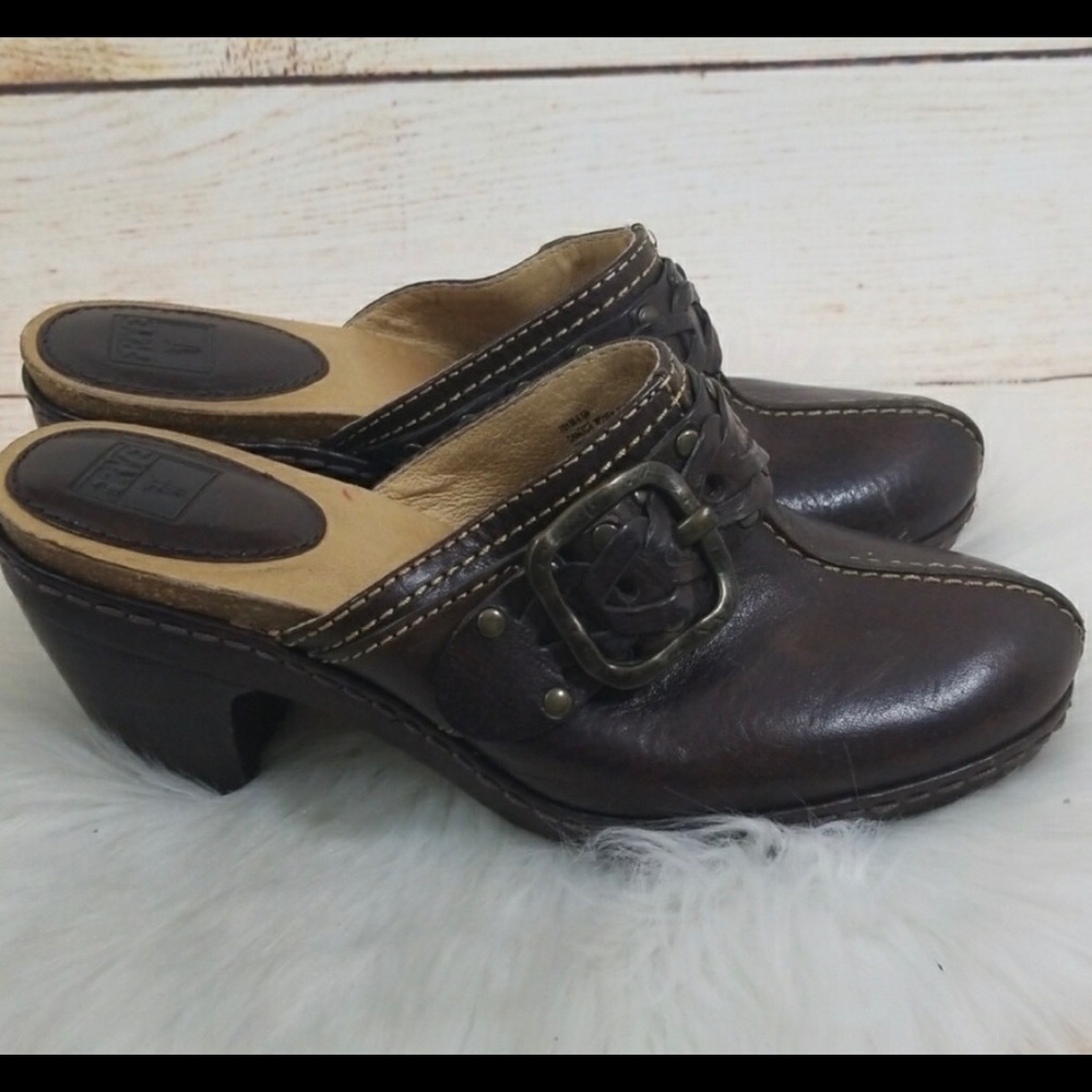 Gorgeous Frye Leather Candice Brown Clog size 6.5